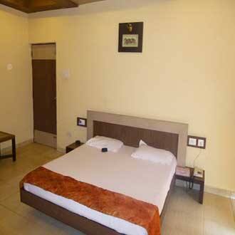 Sarang International Hotel, Banda 1